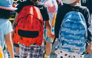 Školske torbe preteške - ne bi trebalo da prelaze 10 odsto težine deteta