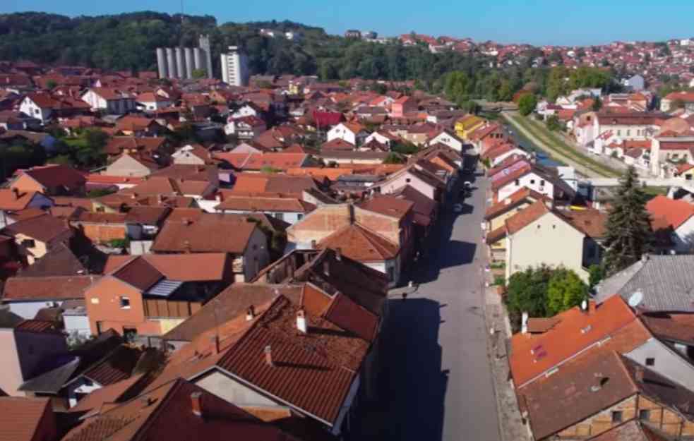 Meštani besni u selu Krivelja kod Bora: Rušenje kuća zbog rudnika (VIDEO)