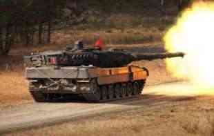 Zagreb se opasno naoružava: Hrvatska kupuje 18 francuskih haubica i 44 Leoparda od Nemačke