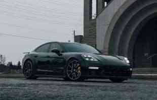 Porsche Panamera u Evropi ima početnu cenu od 98 hiljada evra, dok je u Kini ovaj <span style='color:red;'><b>model</b></span> mogao da se naruči za svega 16.800 evra. Međutim, tu ima jedna caka.