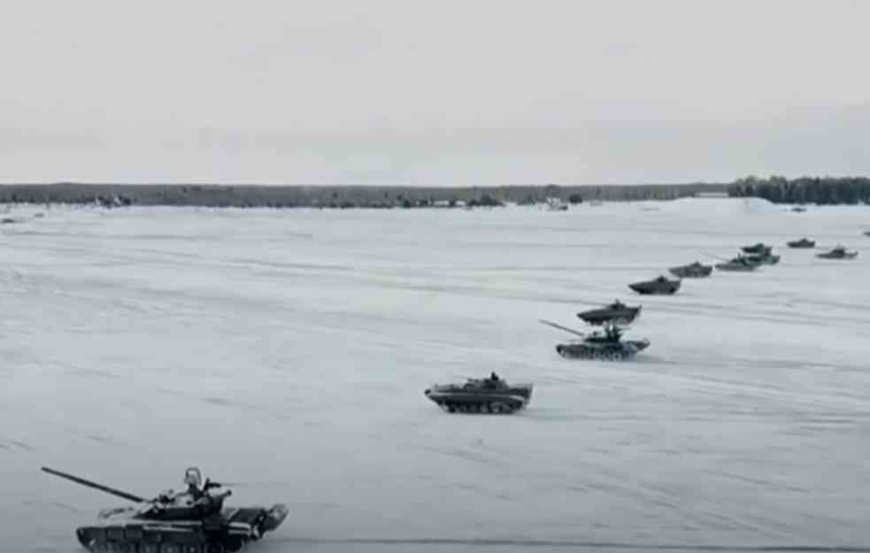 SPREMA SE PAKAO U UKRAJINI! Rusi za novu ofanzivu spremili oko 2.000 tenkova, 300 aviona, 400 helikoptera, 2.700 haubica! 
