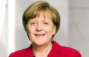 Angeli Merkel uručena <span style='color:red;'><b>nagrada</b></span> UNESKO za mir