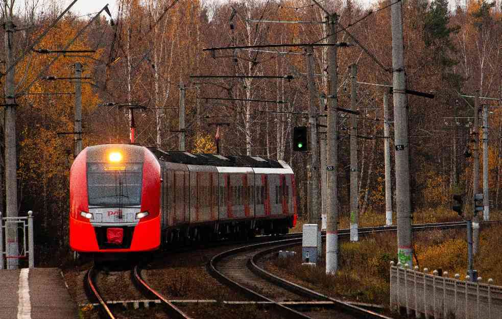 Nova krađa kontaktne mreže na brzoj pruzi, od Stare Pazove do Inđije brzinom 40 km na sat