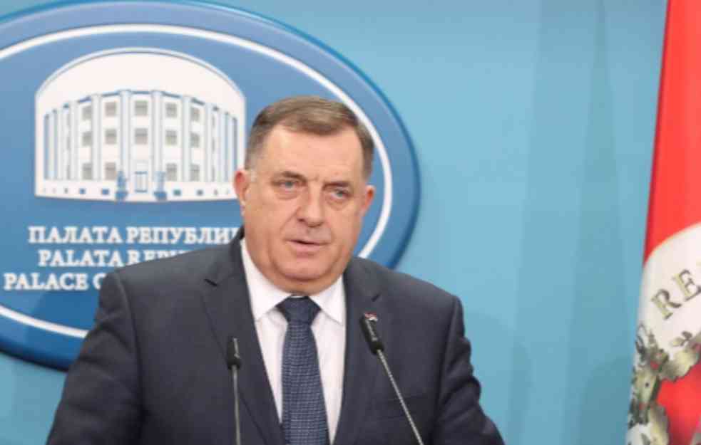 PREKRŠIO ZAKON: Dodik o trošku građana koristio helikopter da obilazi predizborne skupove