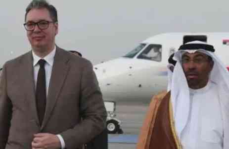 VUČIĆ STIGAO U ABU DABI: Predsednik Srbije u dvodnevnoj poseti Ujedinjenim Arapskim Emiratima (FOTO)