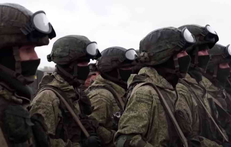 RUSKA PROLEĆNA OFANZIVA: Vojne kolone sve duže, na granici sa Ukrajinom počelo gomilanje tehnike