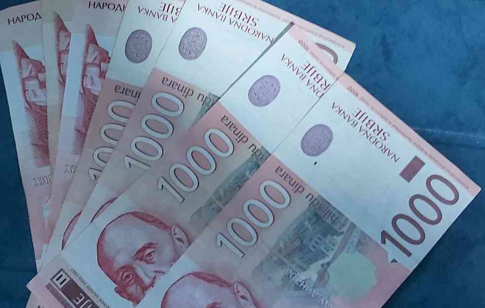 Neto plata u Srbiji za avgust prešla granicu: Evo koliko su porasla primanja
