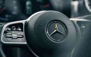 <span style='color:red;'><b>Mercedes</b></span> daje podsticaje do 4.000 dolara za kupovinu njegovih električnih modela