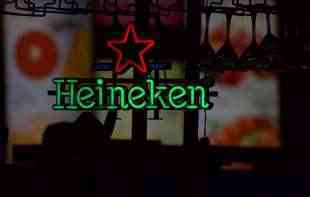 <span style='color:red;'><b>Bil Gejts</b></span> kupio udeo u Heinekenu