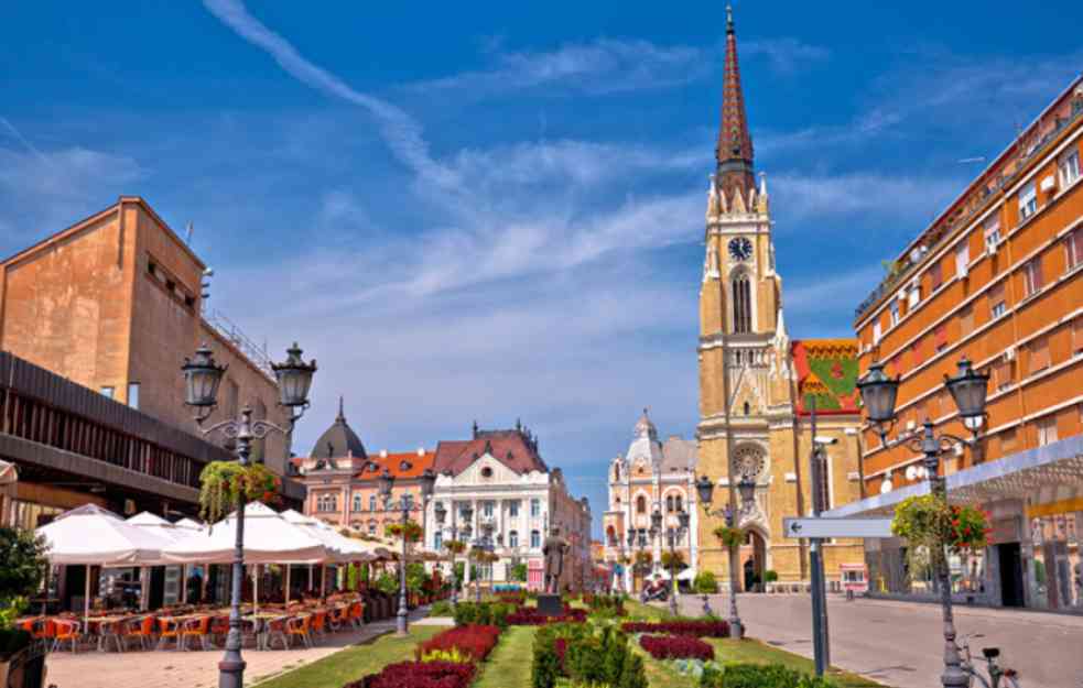 JEDAN SRPSKI GRAD PO PLATI OZBILJNO JE SKOČIO: Jako mala razlika u odnosu na Beograd, svi su počeli da IDU TAMO!