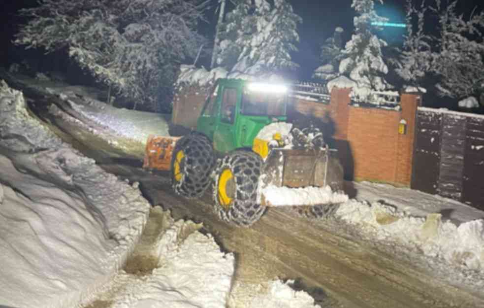 Na teritoriji opštine Prijepolje proglašena vanredna situacija zbog snežnih padavina (FOTO)