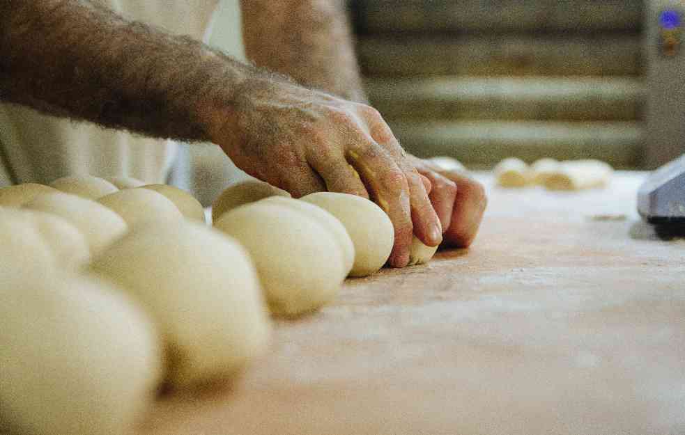 Ministarstvo pozvalo pekare da se prijave za subvencionisano brašno