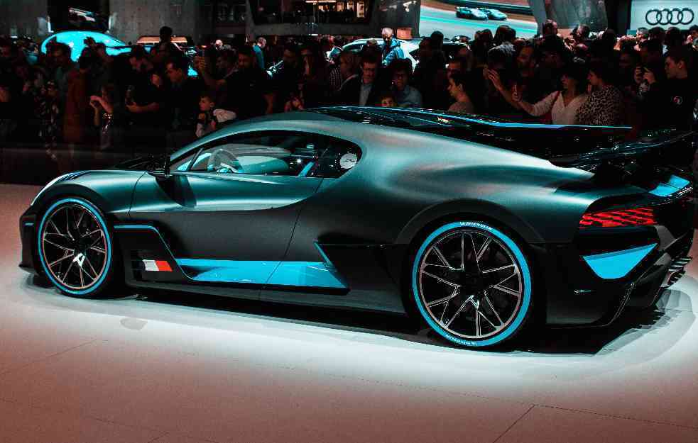 Bugatti ima i metrologa, a njegov posao kod izrade automobila je veomao važan