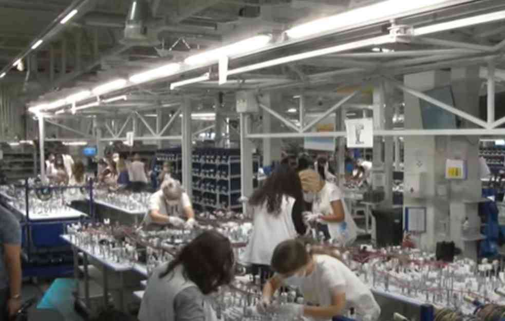 Zatvaranje stranih fabrika: Malo nade za otpuštene radnike