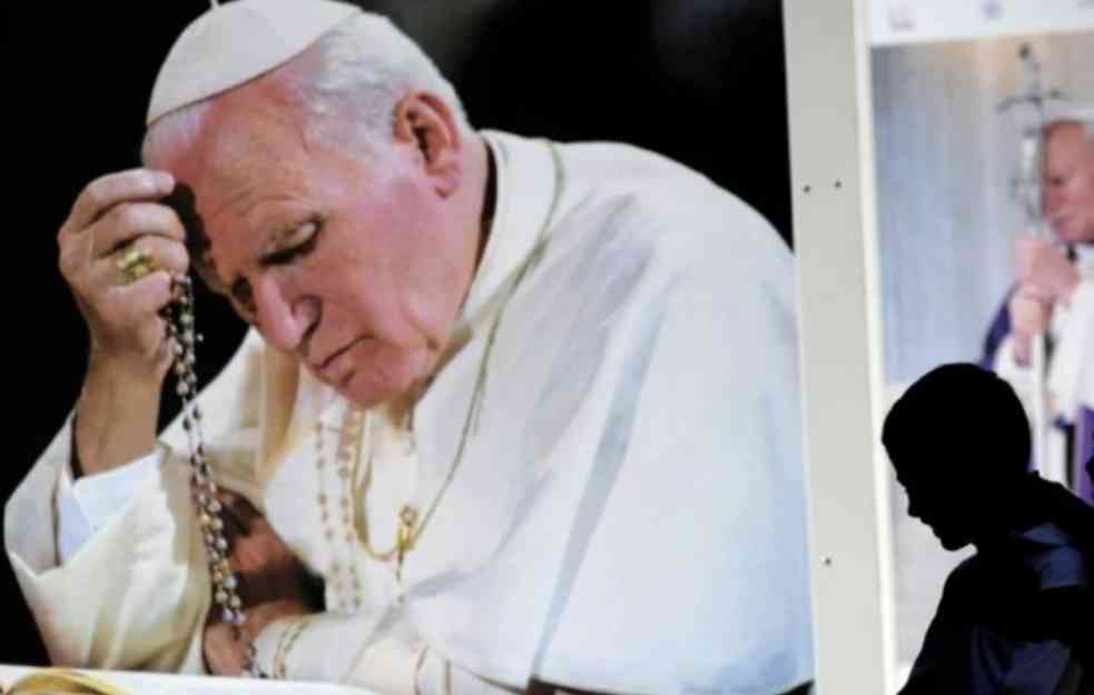 POLJSKI MEDIJ TVRDI: Papa Jovan Pavle Drugi je znao za SLUČAJEVE PEDOFILIJE još dok je bio kardinal