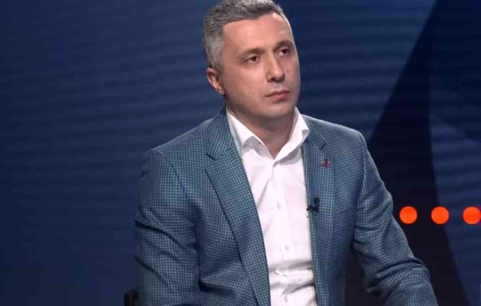 BOŠKO OBRADOVIĆ: Odbaciti sporazum, Albancima sa Kosova ponuditi suštinsku autonomiju