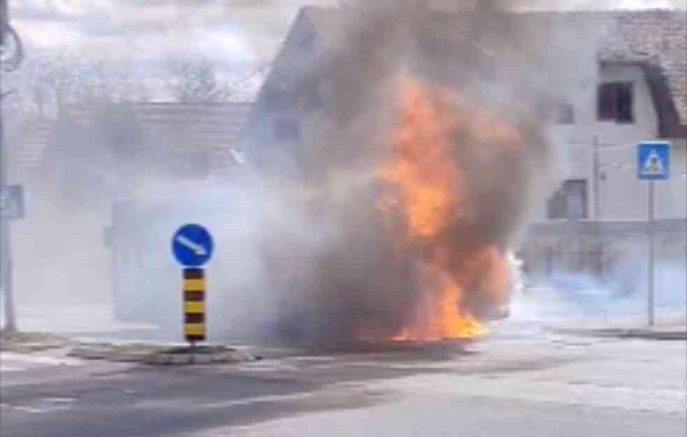 INCIDENTI U SREMSKOJ MITROVICI: Nepoznati huligani u naselju Dekanske bašte zapalili 5 kontejnera za 7 dana
