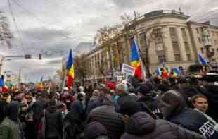 <span style='color:red;'><b>Moldavija</b></span> blokirana protestima  (VIDEO)