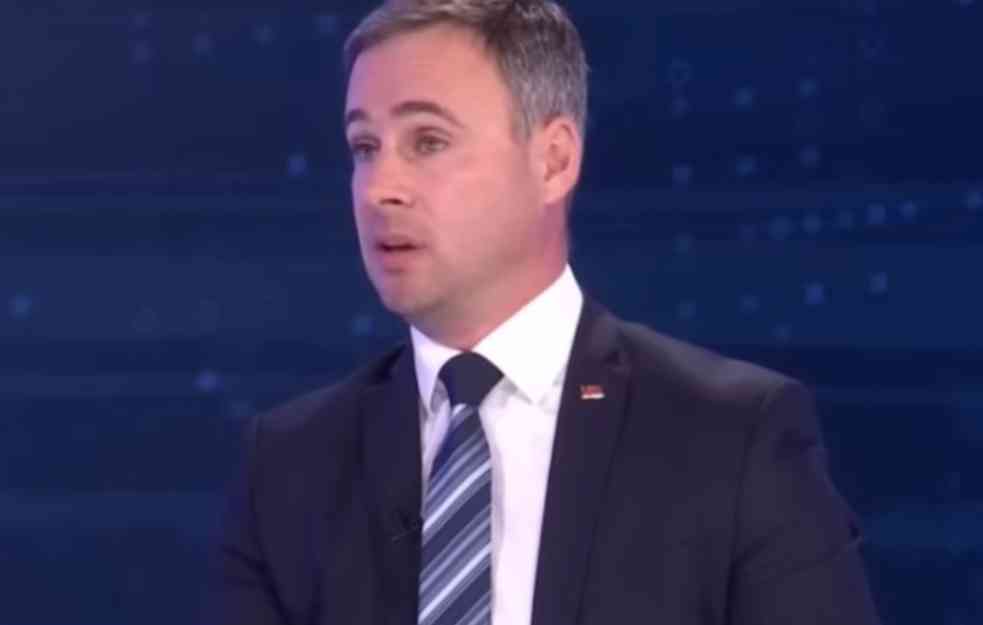 Aleksić: Optužnica za pad nadstešnice podignuta zbog pritiska studenata i građana