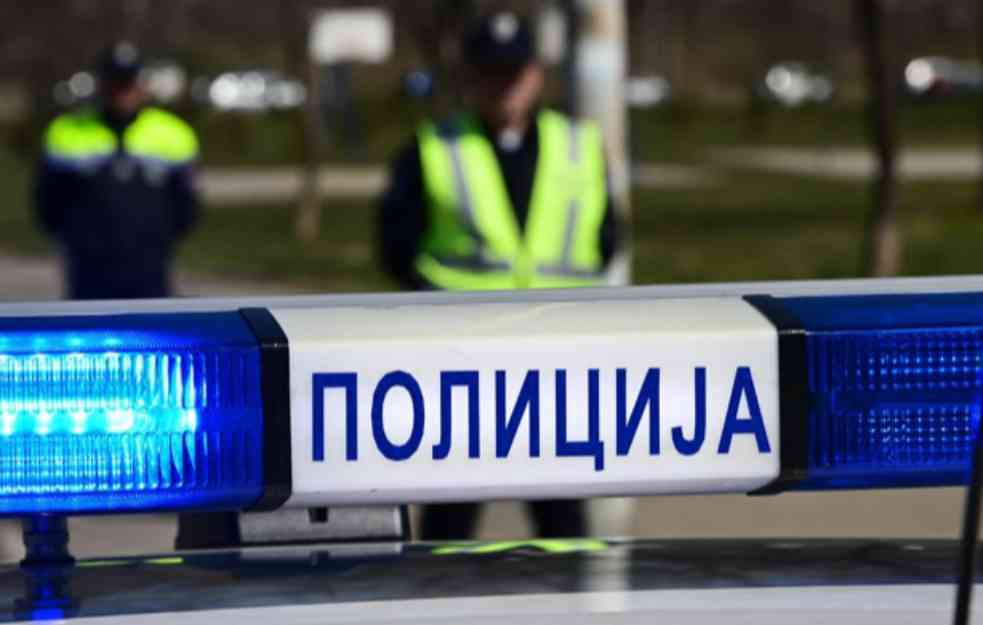 Policija raspisala potragu: Muškarac pretio porodici profesora čačanske gimnazije