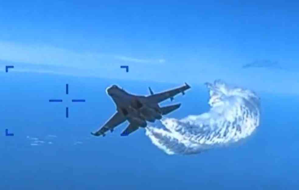 RUSKI PILOT O RUŠENJU AMERIČKOG DRONA: Suhoj zbunio ripera iznad Crnog mora (VIDEO)