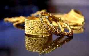 Zaplenjen zlatni nakit u vrednosti oko 2,3 miliona evra