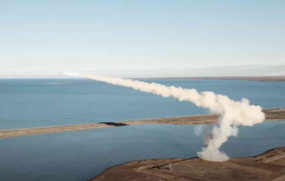 RUSI NAPALI ODESU: Napad došao sa Crnog mora, lansirane krstareće rakete (VIDEO)