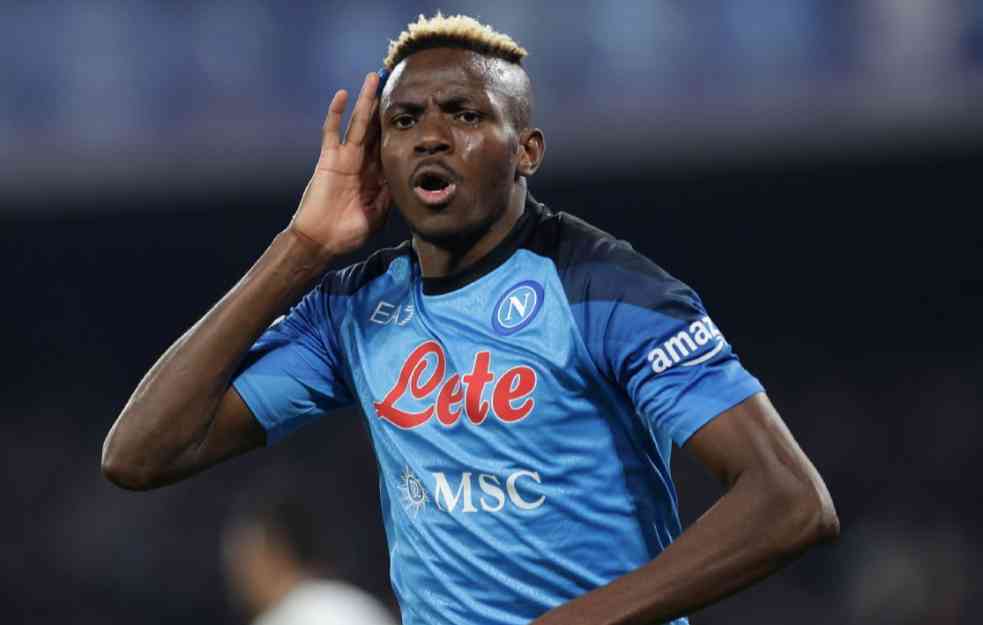 OSimen tuži Napoli zbog objave na društvenim mrežama (VIDEO)