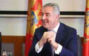 Koliko su <span style='color:red;'><b>kompanije</b></span> porodice Đukanović zaradile za godinu dana?