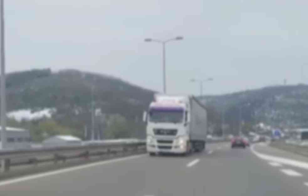 Kamionom u kontrasmeru vozio na auto-putu: 