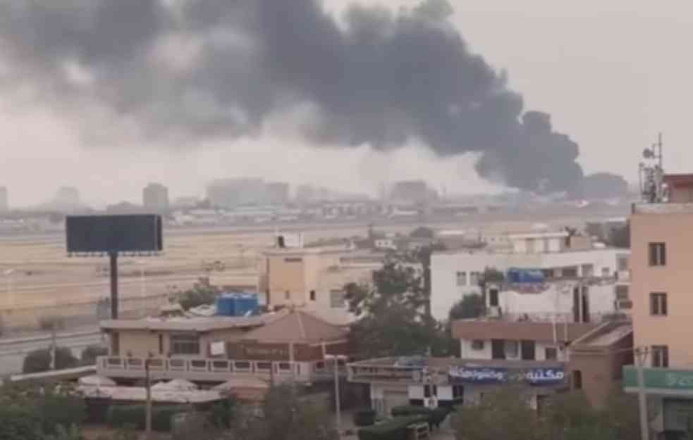 Eksplozije odjekuju Kartumom, ubijeno 185, ranjeno više od 1.800 ljudi