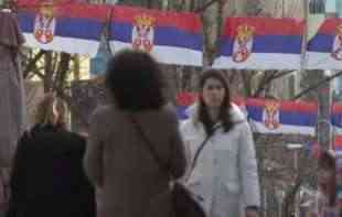 <span style='color:red;'><b>SRBI SA KOSOVA</b></span> I METOHIJE - NIČIJI LJUDI