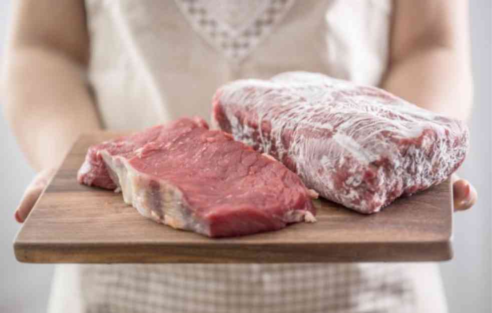 Evo kako možete da odledite meso za samo 5 minuta: TRIK KOJI ĆE VAM DOBRO DOĆI