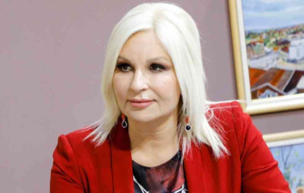  Zorana Mihajlović smršala 15 kilograma, svi komentarišu kako sada izgleda (FOTO)