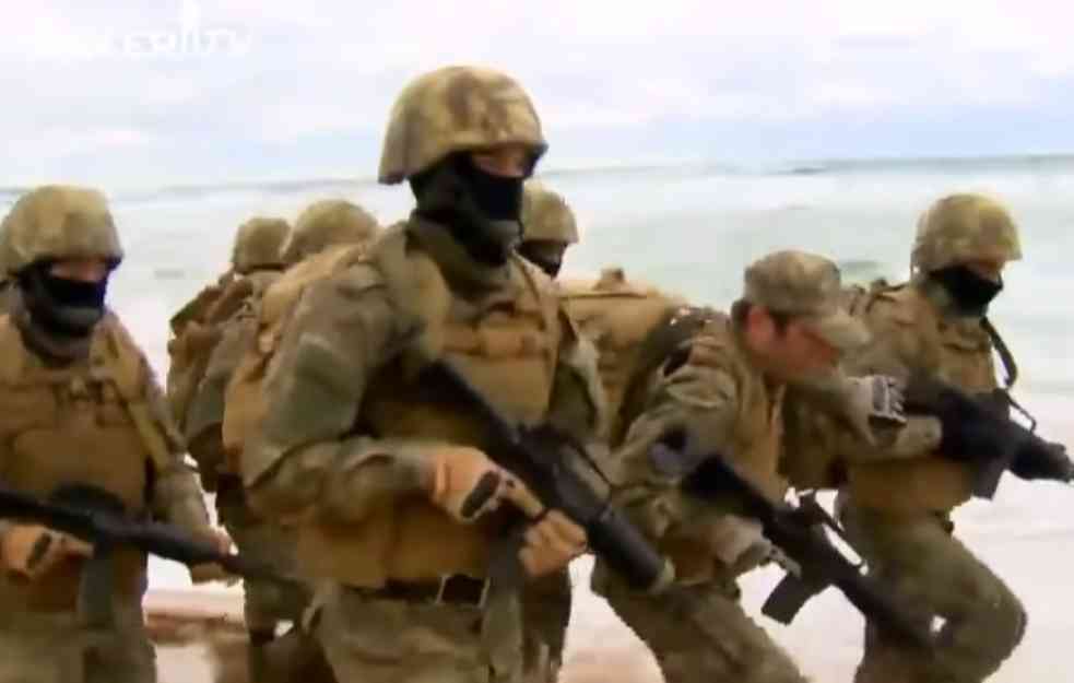 BRITANSKI GENERAL PRIZNAO TAJNE OPERACIJE U UKRAJINI: Naši marinci su učestvovali u nizu visoko rizičnih akcija!