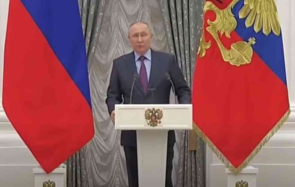 PUTIN NEMA DVOJNIKA, NIKAD SE NIJE KRIO PO BUNKERIMA! Peskov: Predsednik je uvek bio izuzetno aktivan, jedva ga pratimo