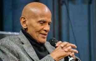ODLAZAK LEGENDE: Preminuo čuveni američki pevač <span style='color:red;'><b>Hari Belafonte</b></span> 