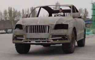 Kinez napravio <span style='color:red;'><b>Audi Q7</b></span> dva puta veći od originala