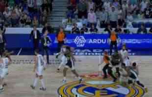 Košarkaši crno-belih na korak od <span style='color:red;'><b>Fajnal for</b></span>a Evrolige, opšti haos u Madridu (VIDEO)