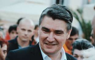 Milanović Brnabićevu nazvao Vučićevim kurirom, Pupovcu poručio da 