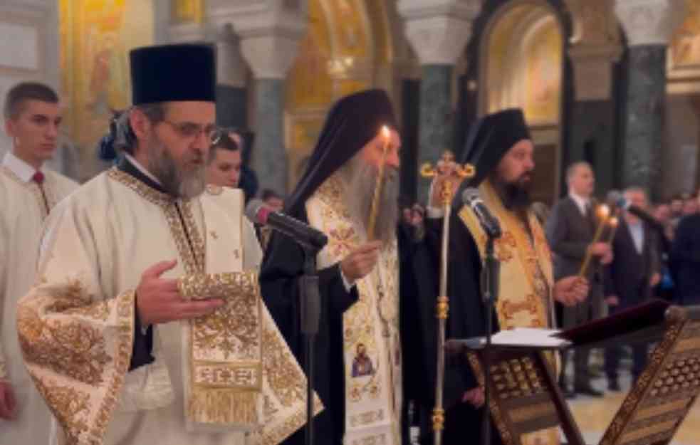 Patrijarh Porfirije služio pomen za nastradale u OŠ 