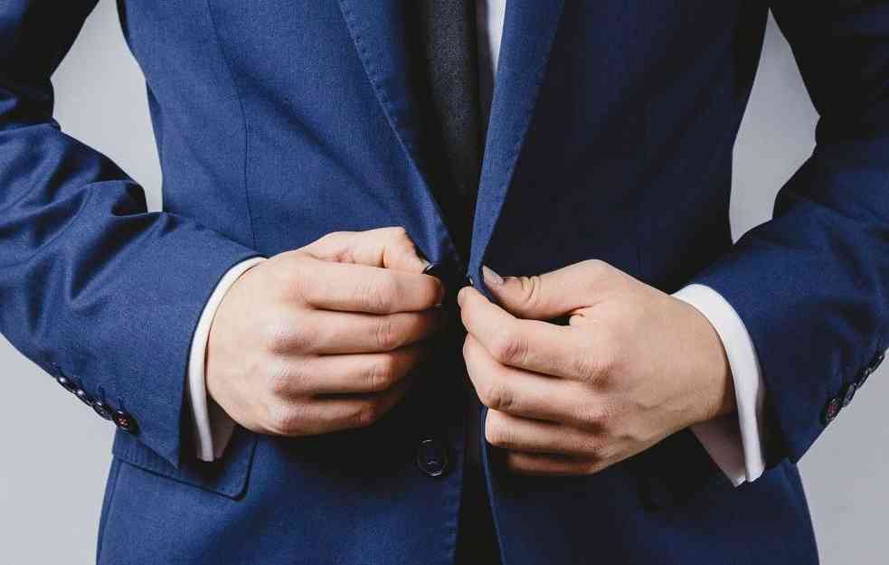 KADA MUŠKARCI TRAŽE DEVOJKU ZA UDAJU : Evo kako to izgleda, potpuni HIT! (FOTO)