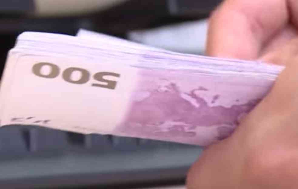 Novim zakonom se ograničavaju kamatne stope na skoro sve kredite