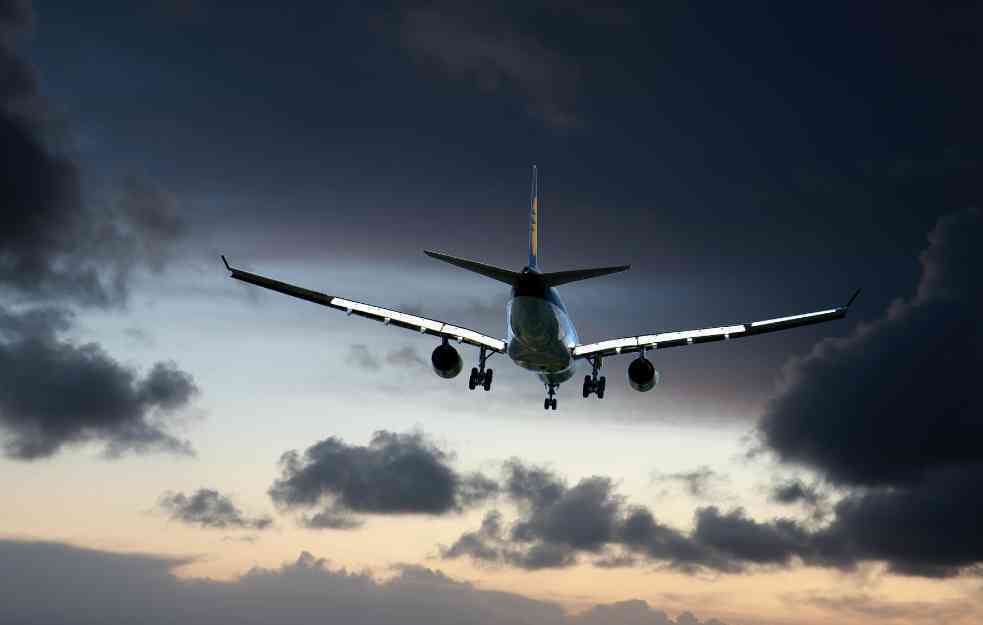 PUCNJAVA NA  AERODROMU U MOLDAVIJI : Napadač uzeo pištolj od graničara, pa ubio dve osobe