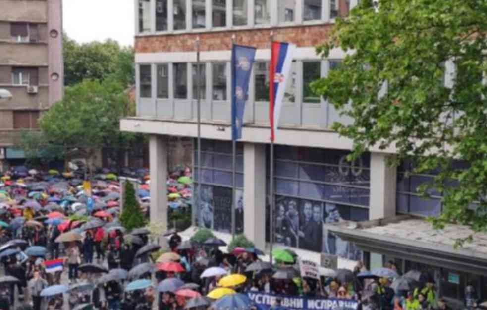 NOVI MOMENTI: Poslanici EU zbog masovnih protesta pokreću odvojene sastanke sa režimom, opozicijom i civilnim društvom