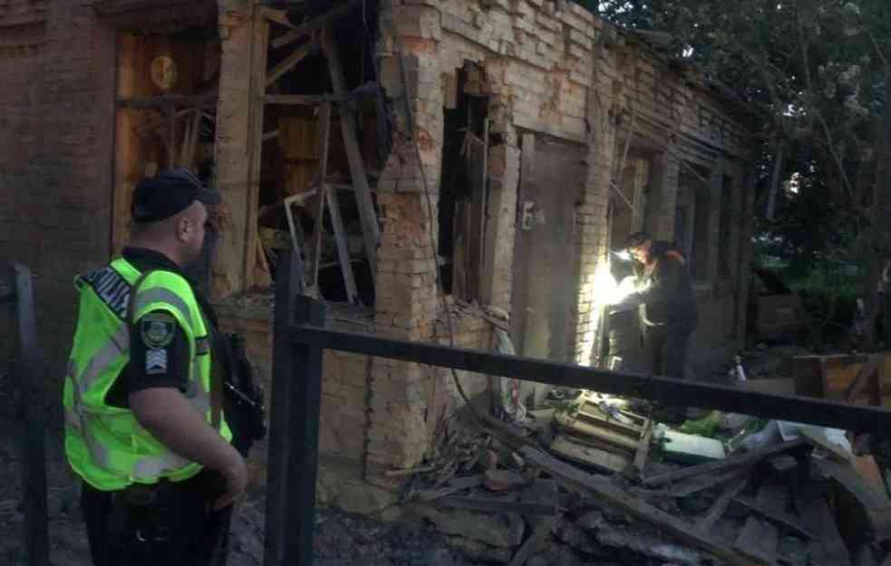 NOVI ŽESTOK UDAR: Rusija napala ciljeve u Ukrajini sa 40 krstarećih raketa i 35 dronova! (FOTO)