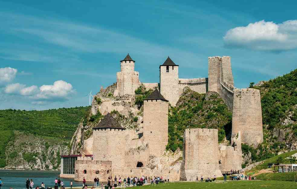 Počinje podela novih 100.000 vaučera za odmor u Srbiji