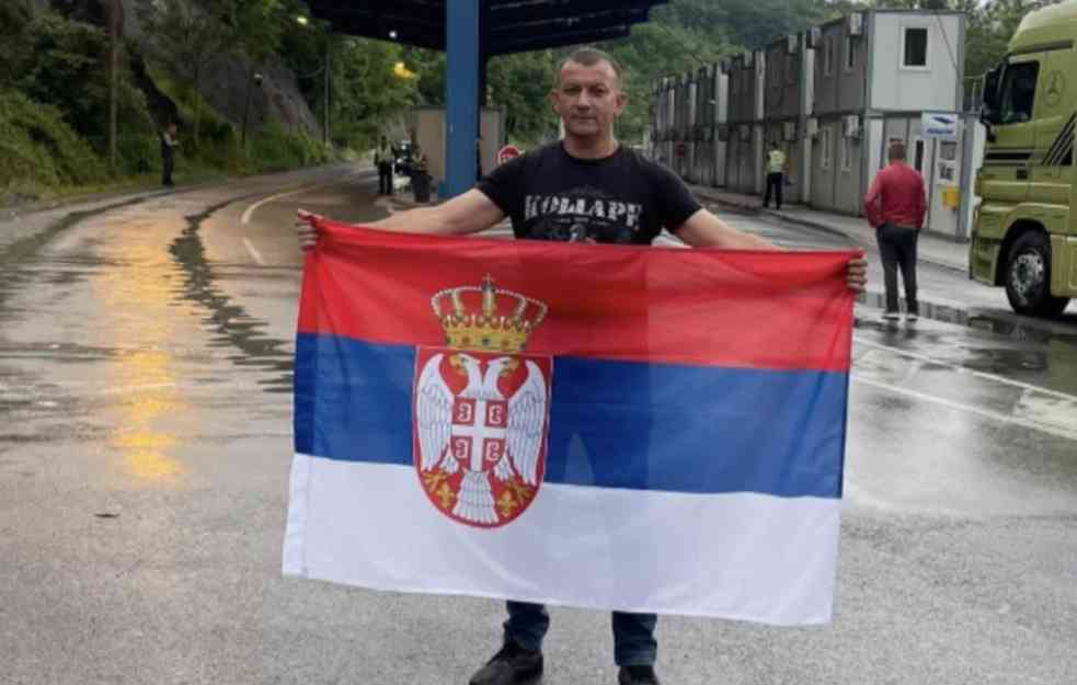 SRPSKI HEROJ S KOŠARA UHAPŠEN U MITROVICI I HITNO IZVEDEN PRED SUD?! Apel za OSLOBAĐANJE Siniše Jevtića - moramo da mu POMOGNEMO!