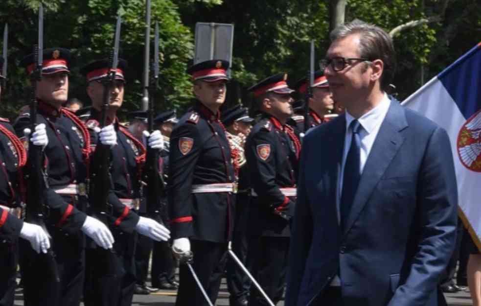 Vučić: Policija treba da ima odlične uslove za rad