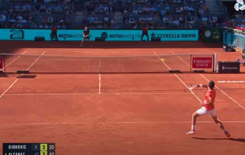 NOVAK JE FAVORIT, UVEK! Alkaraz nahvalio Đokovića uoči polufinala Pariza